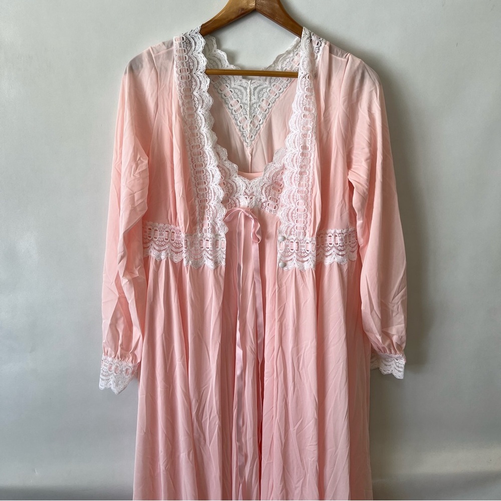 Vintage Olga Wunder Wear Set Pink Long Nightgown & Robe Lace Set